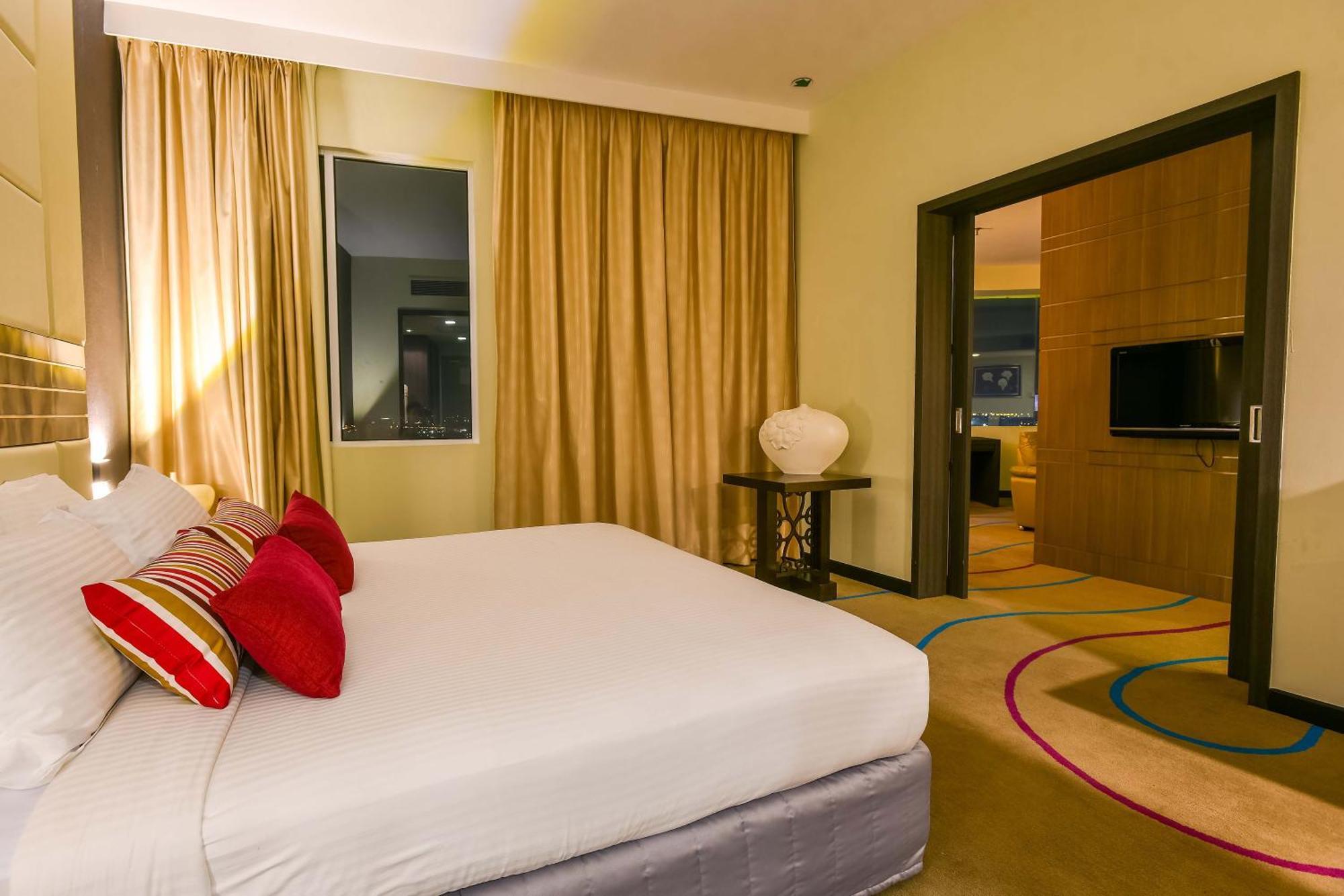 Premiere Hotel - Complimentary Shuttle To Klang Wholesale Market Ngoại thất bức ảnh