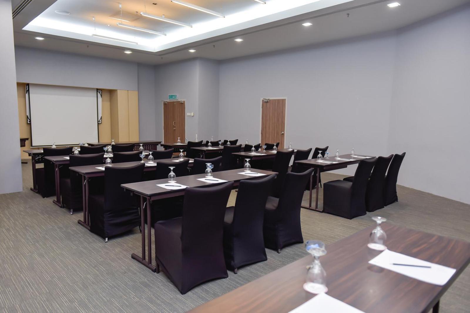 Premiere Hotel - Complimentary Shuttle To Klang Wholesale Market Ngoại thất bức ảnh